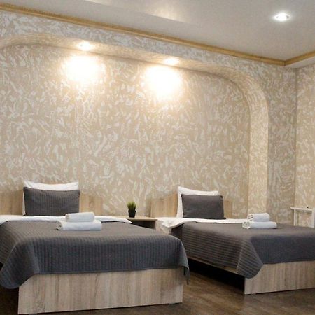 Павлодар Hotel Екстериор снимка