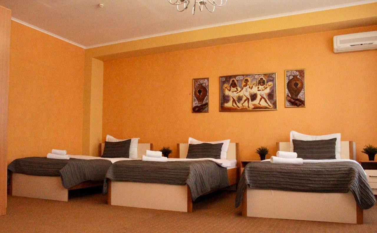Павлодар Hotel Екстериор снимка